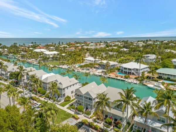 New Rental Home: Canalside Villa on Duck Key
